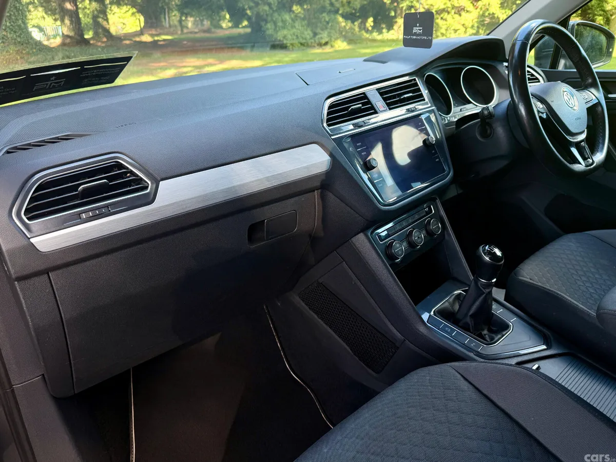 Volkswagen Tiguan SUV, Diesel, 2018, Grey