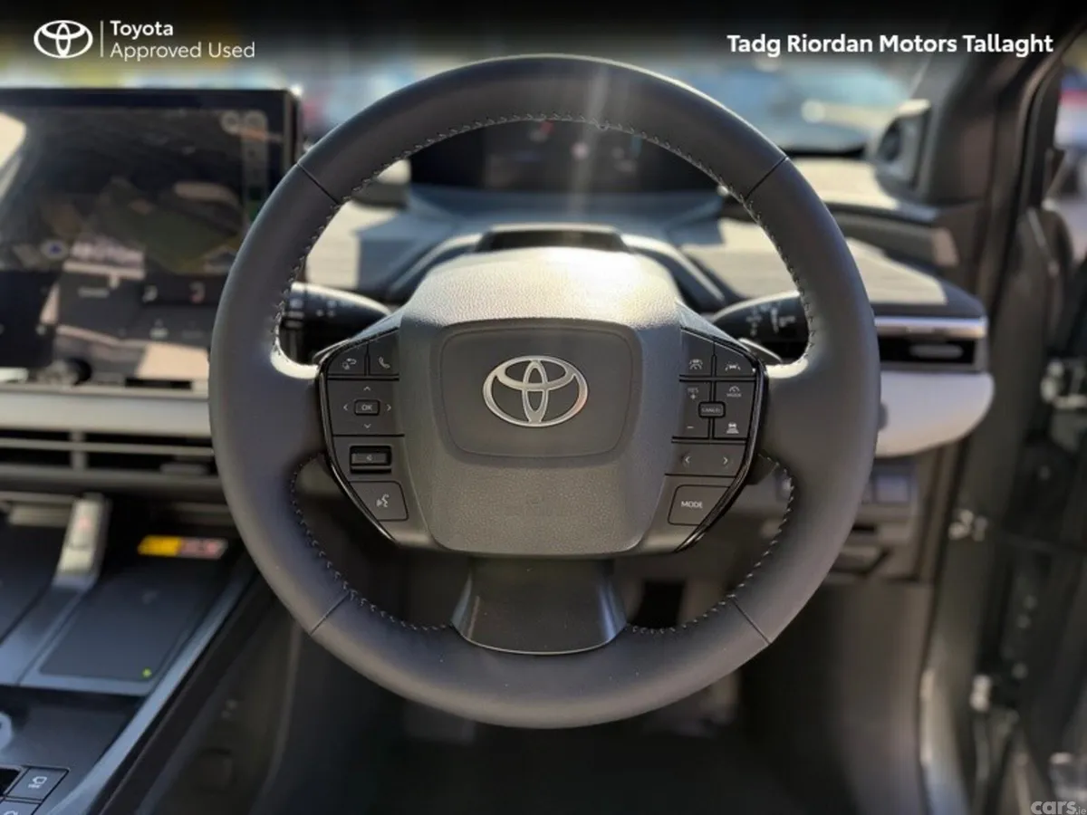Toyota C-HR Estate, Electric, 2026, Green