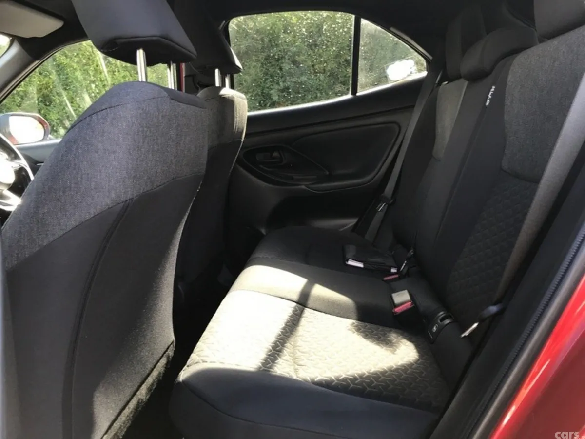 Toyota Yaris Cross Hatchback, Petrol Hybrid, 2023, Red