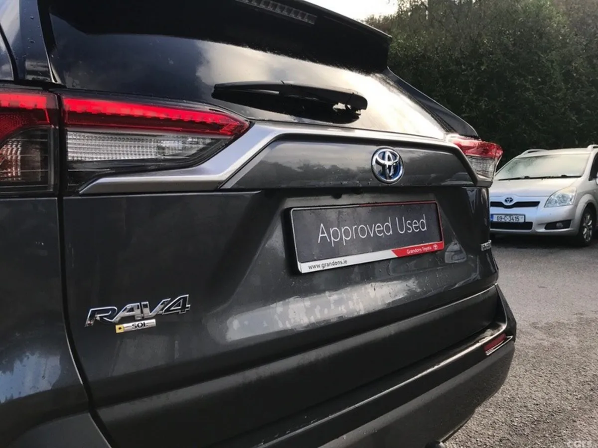 Toyota RAV4 SUV, Petrol Hybrid, 2021, Grey