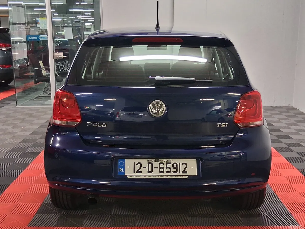 Volkswagen Polo Hatchback, Petrol, 2012, Blue