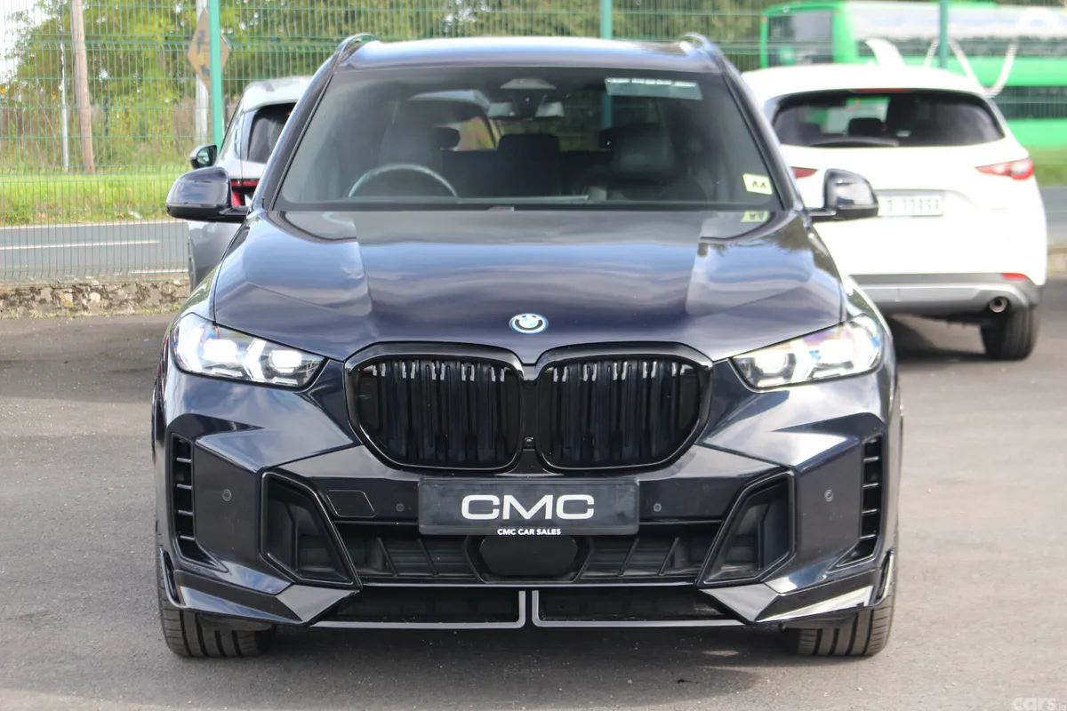 BMW X5 SUV, Petrol Hybrid, 2023, Black