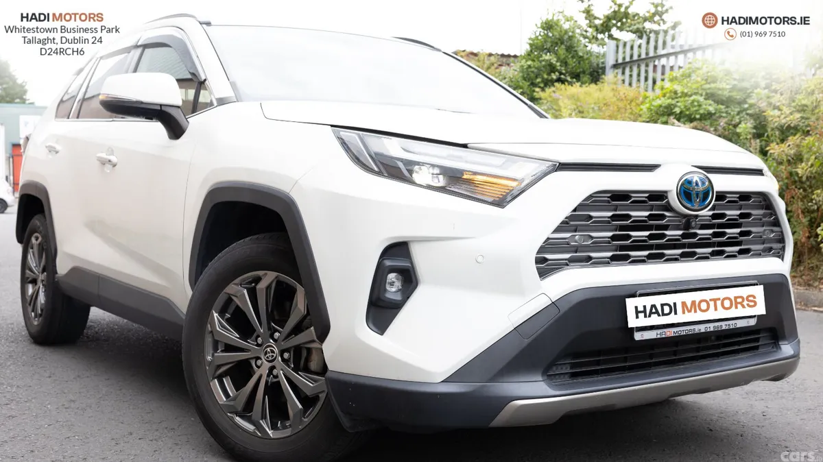 Toyota RAV4 SUV, Petrol Hybrid, 2022, White