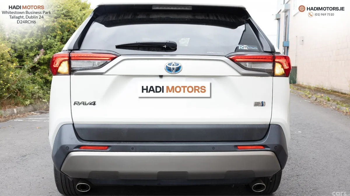 Toyota RAV4 SUV, Petrol Hybrid, 2022, White