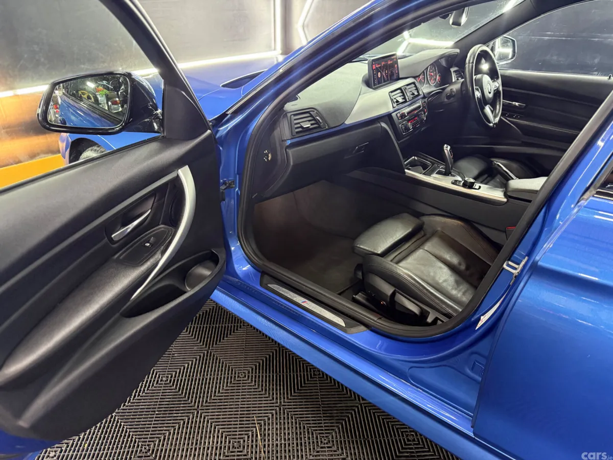 BMW 3-Series Estate, Diesel, 2013, Blue