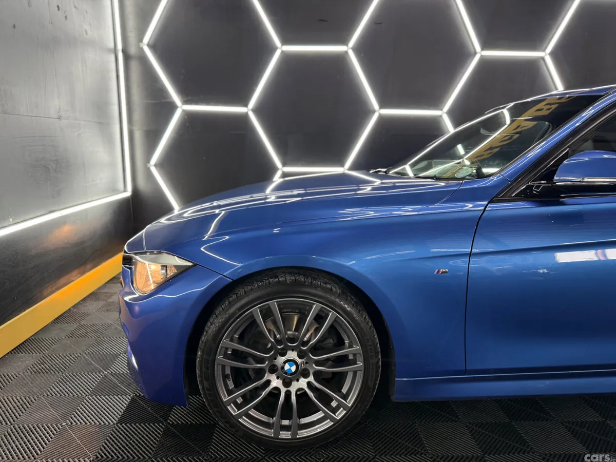 BMW 3-Series Estate, Diesel, 2013, Blue