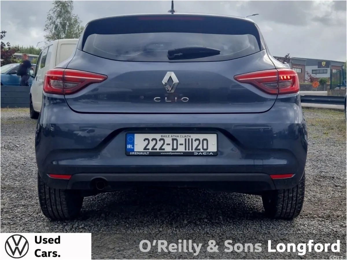 Renault Clio Hatchback, Petrol, 2022, Grey