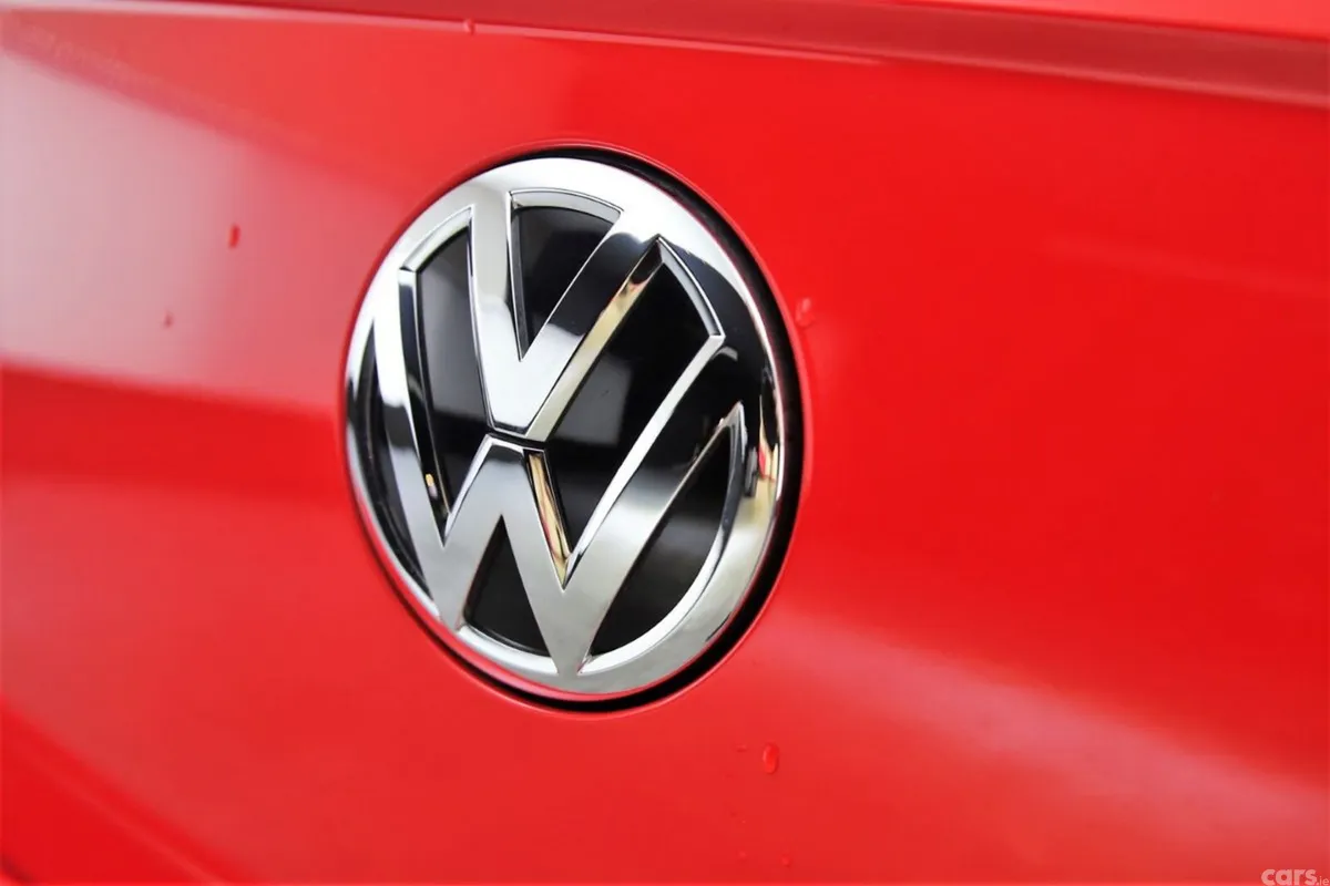 Volkswagen Polo Hatchback, Petrol, 2021, Red