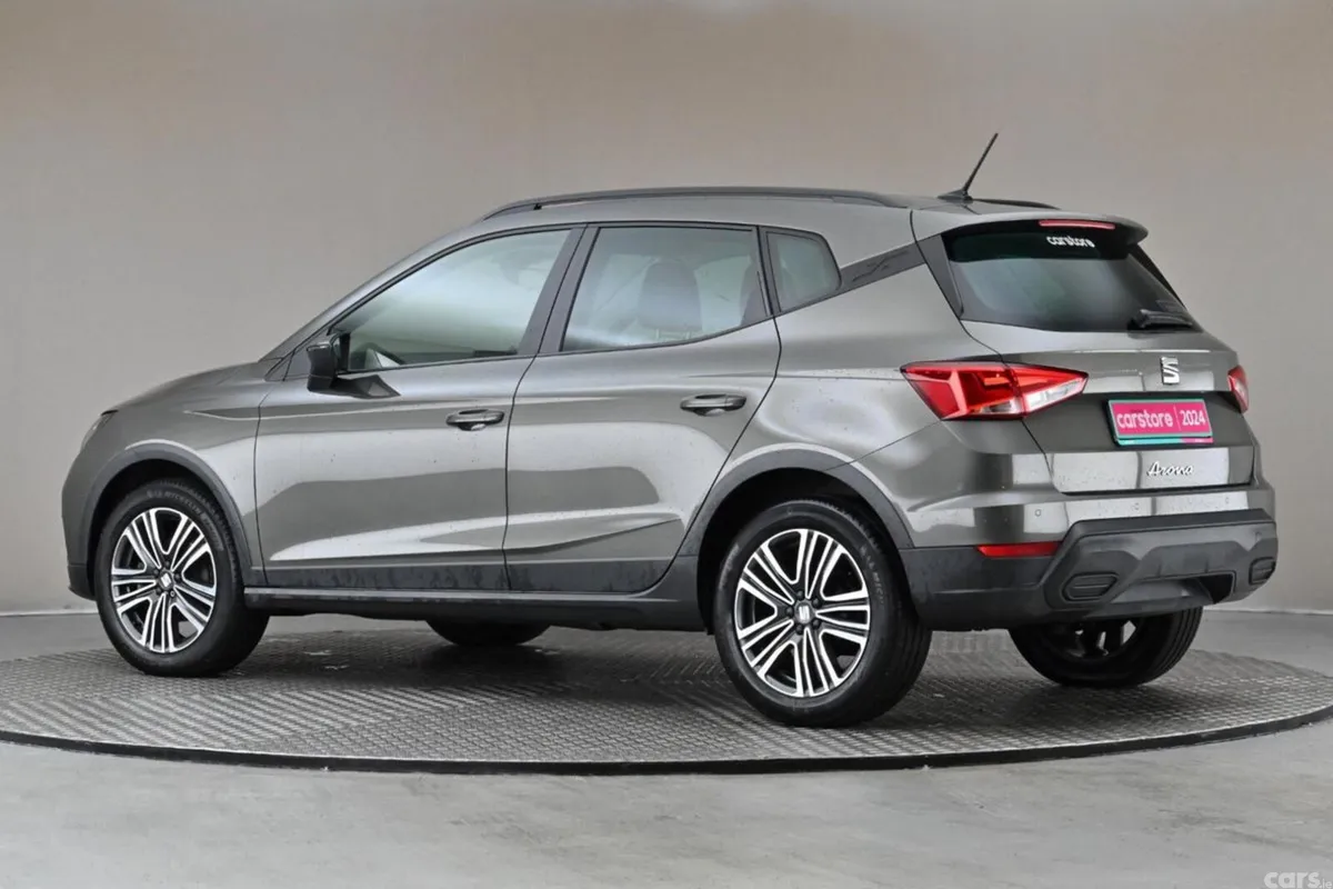 SEAT Arona SUV, Petrol, 2024, Green