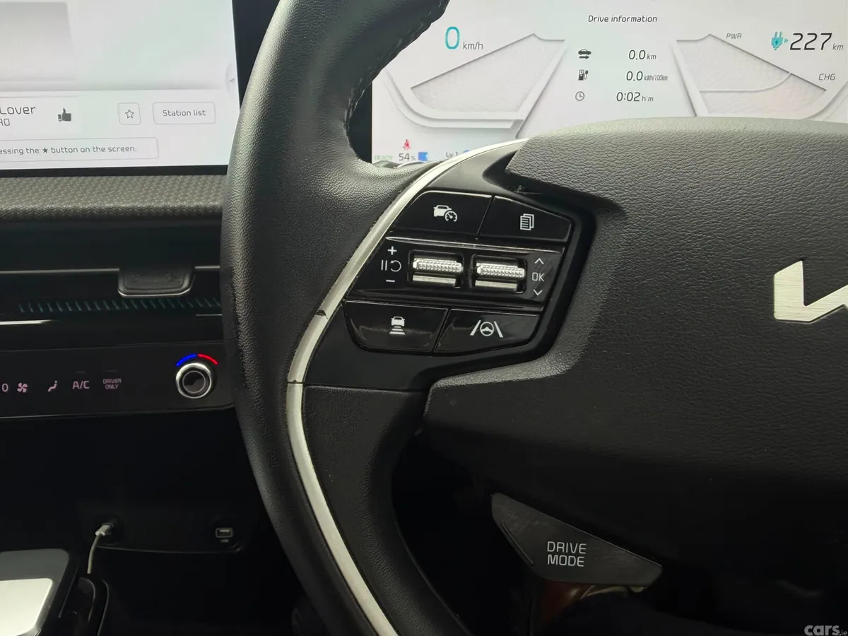 Kia EV6 Hatchback, Electric, 2022, Red