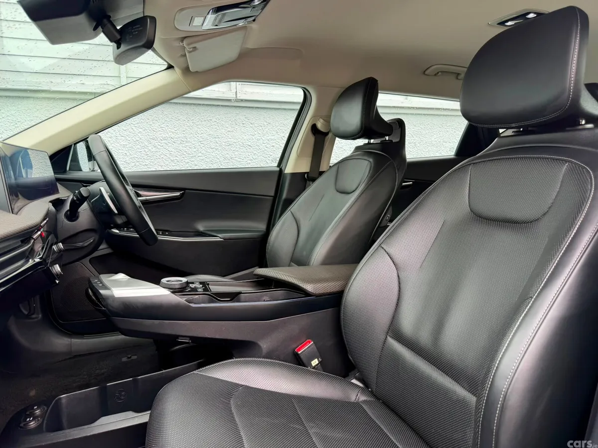 Kia EV6 Hatchback, Electric, 2022, Red