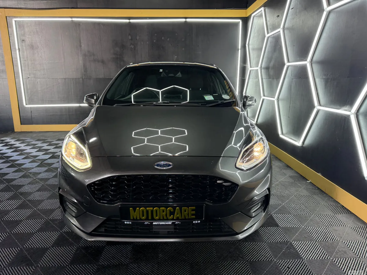 Ford Fiesta Hatchback, Petrol, 2019, Grey