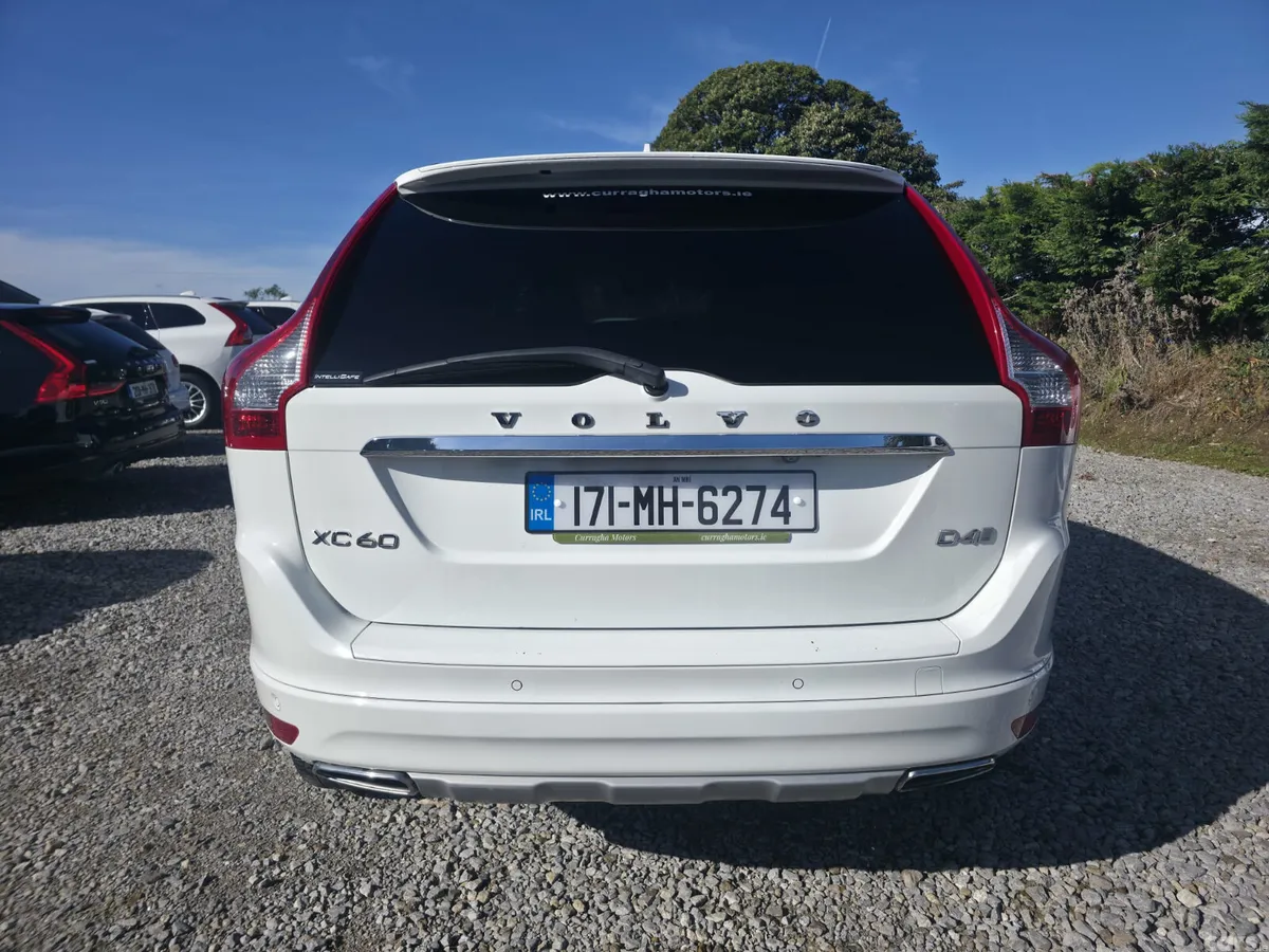 Volvo XC60 SUV, Diesel, 2017, White