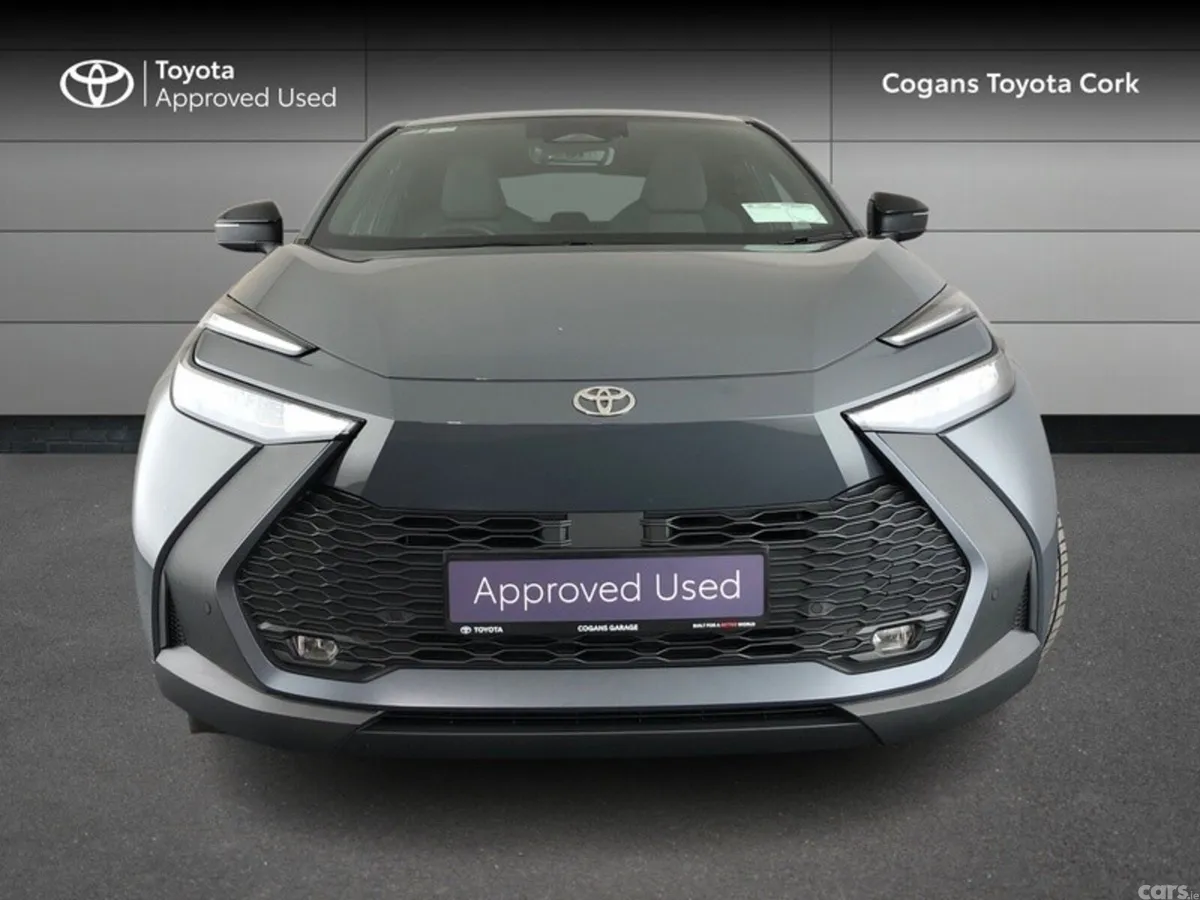 Toyota C-HR SUV, Petrol Hybrid, 2026, Grey