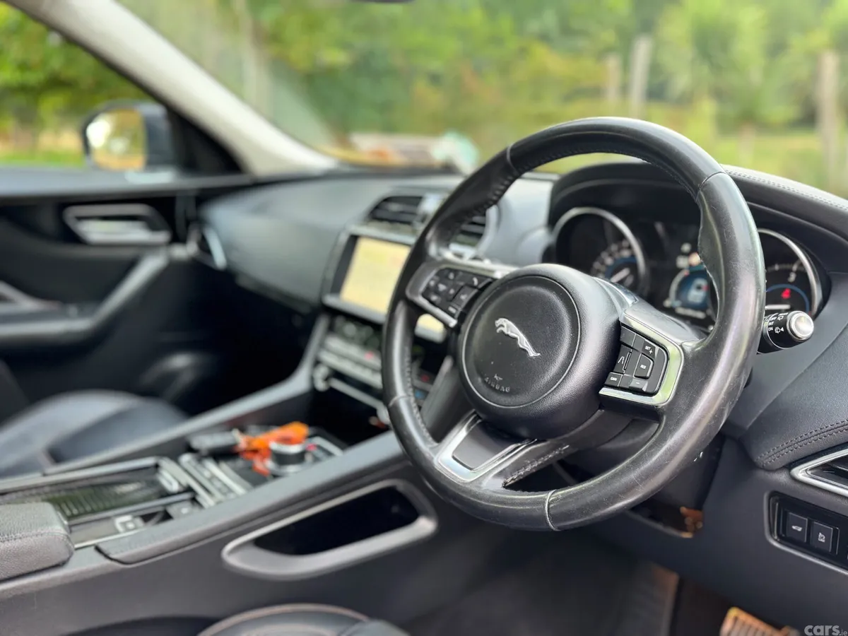 Jaguar F-Pace SUV, Diesel, 2019, Grey