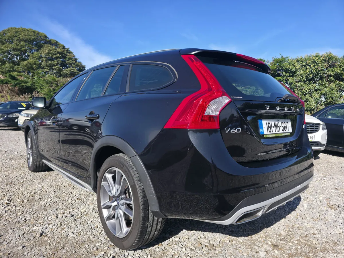 Volvo V60 Estate, Diesel, 2018, Black