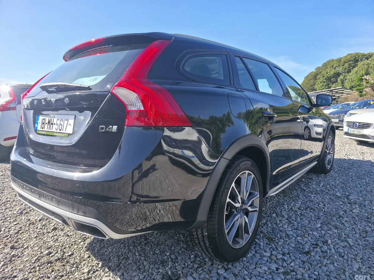 Volvo V60 Estate, Diesel, 2018, Black