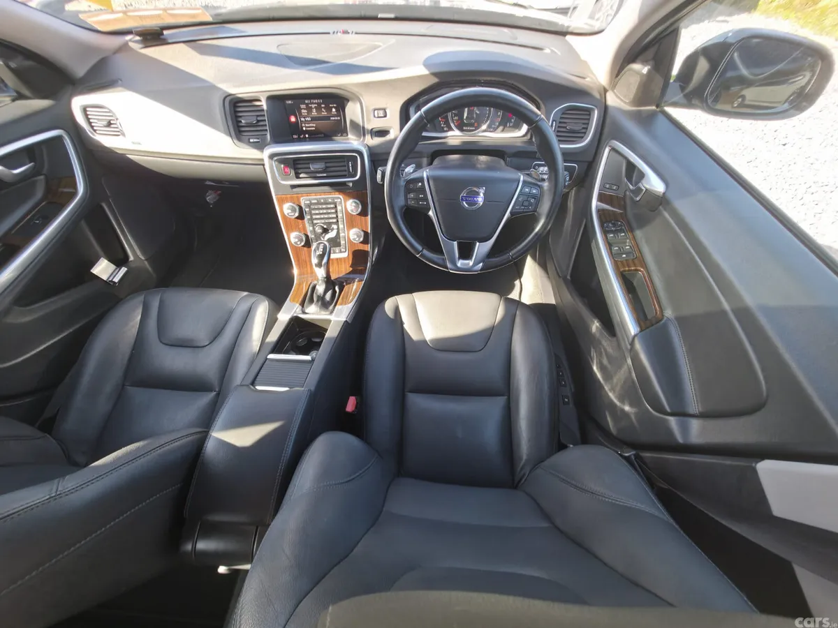Volvo V60 Estate, Diesel, 2018, Black