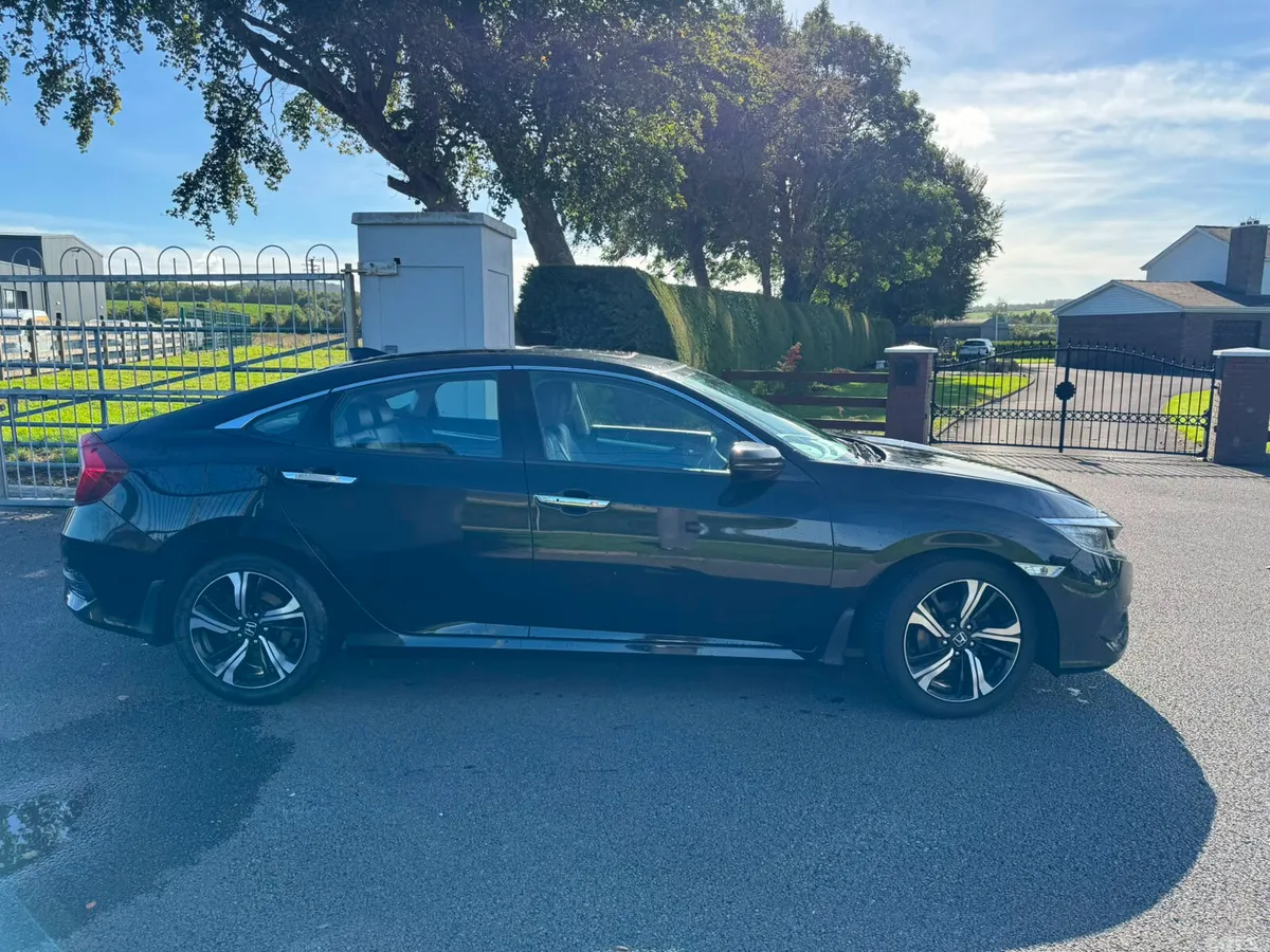 Honda Civic Saloon, Petrol, 2020, Black