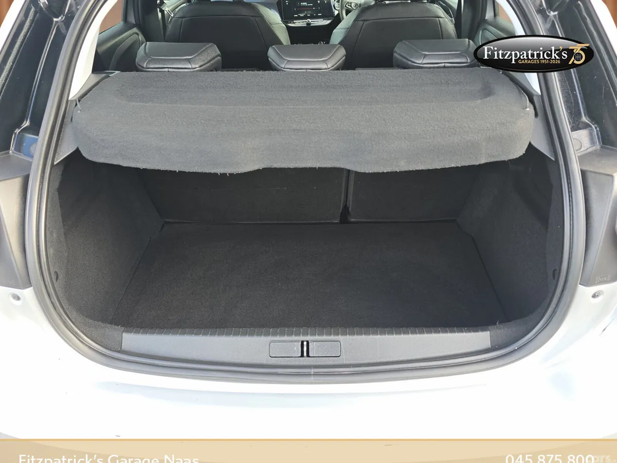 Opel Corsa Hatchback, Petrol, 2023, Grey