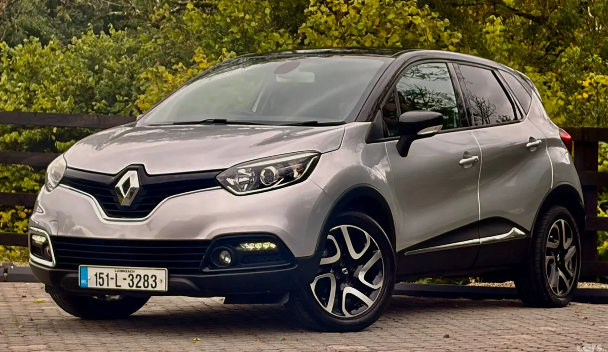 Renault Captur Hatchback, Diesel, 2015, Silver