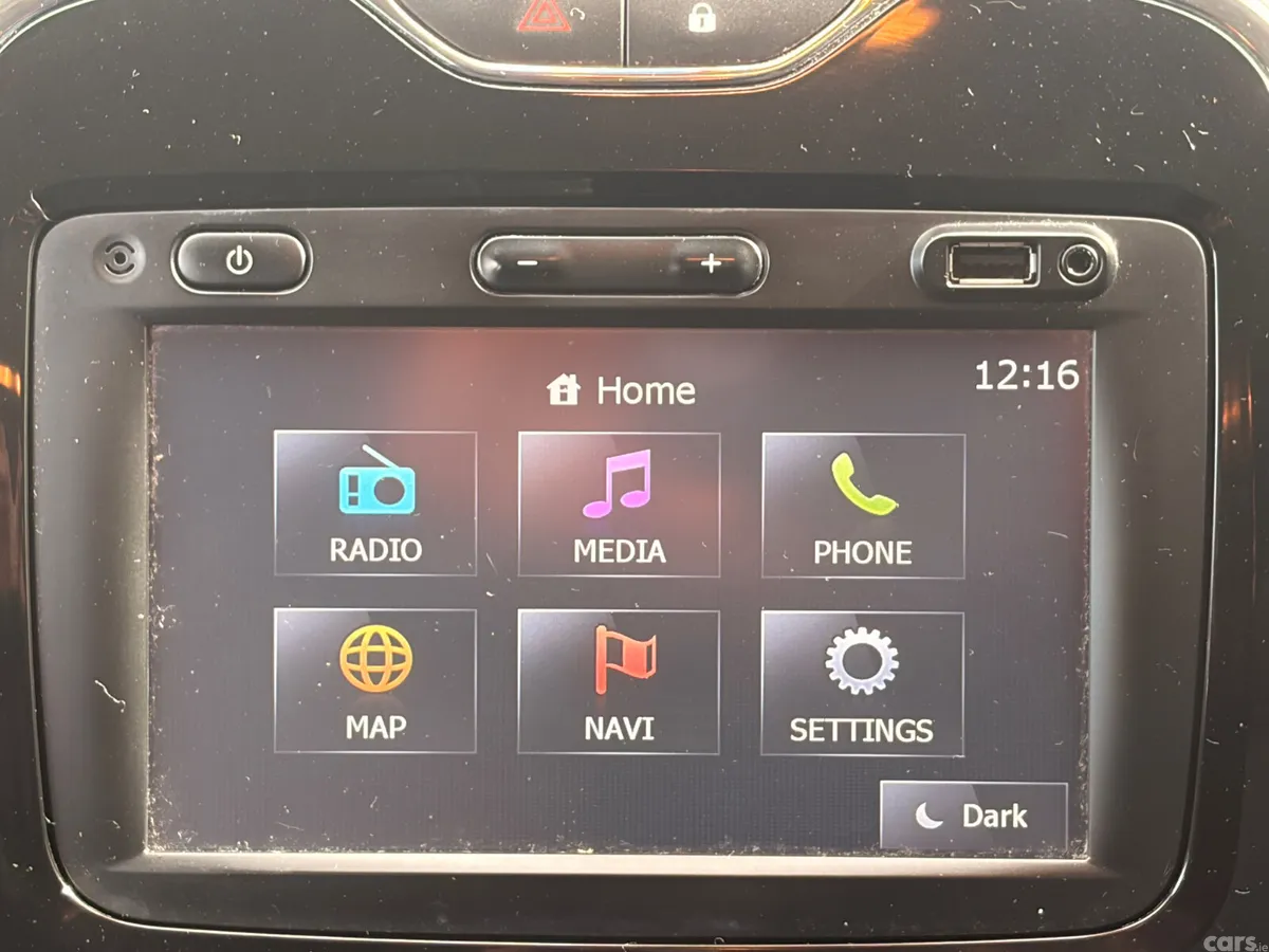 Renault Captur Hatchback, Diesel, 2015, Silver