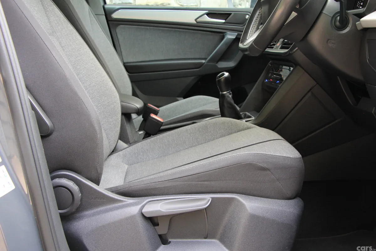 SEAT Tarraco MPV, Diesel, 2022, Grey
