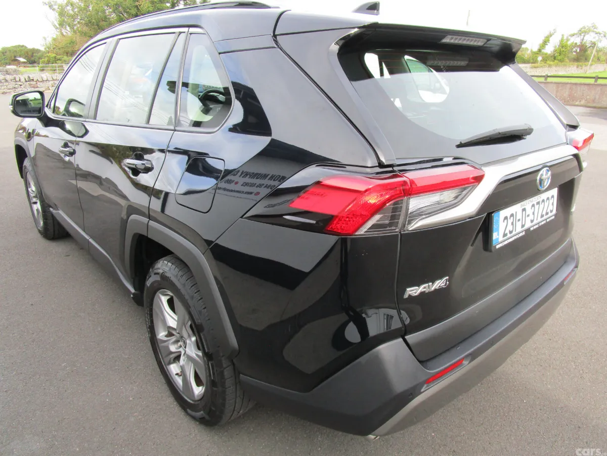 Toyota RAV4 SUV, Petrol Hybrid, 2023, Black