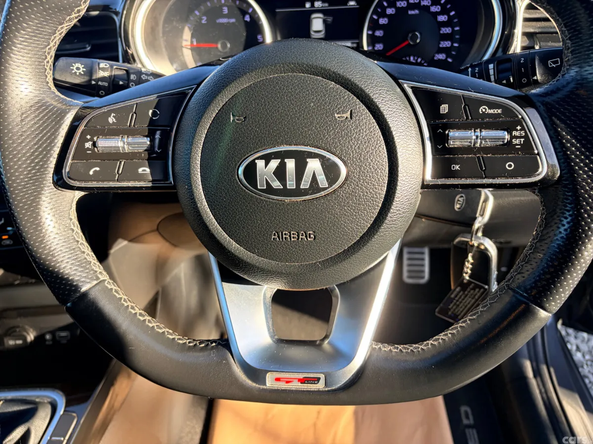 Kia Ceed Hatchback, Diesel, 2019, Grey