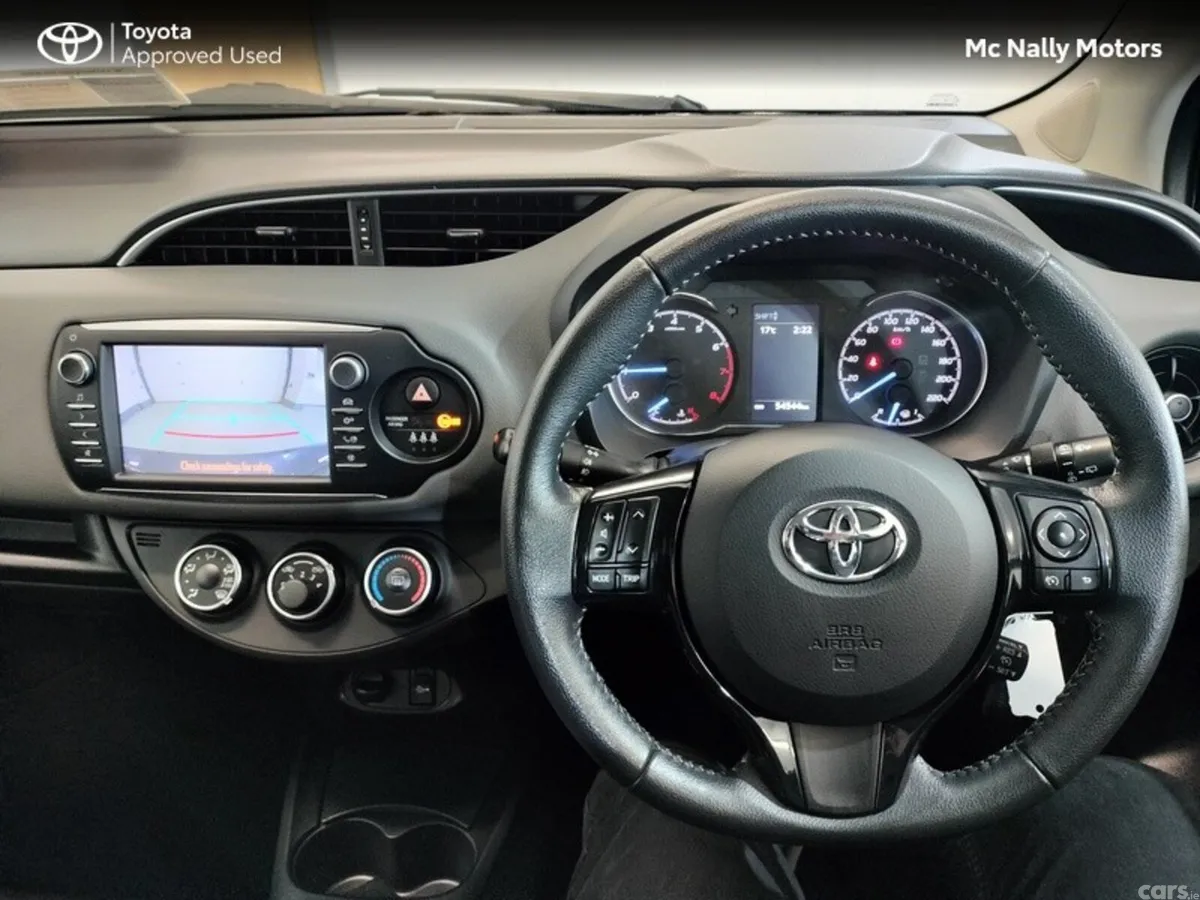 Toyota Yaris Hatchback, Petrol, 2019, Grey