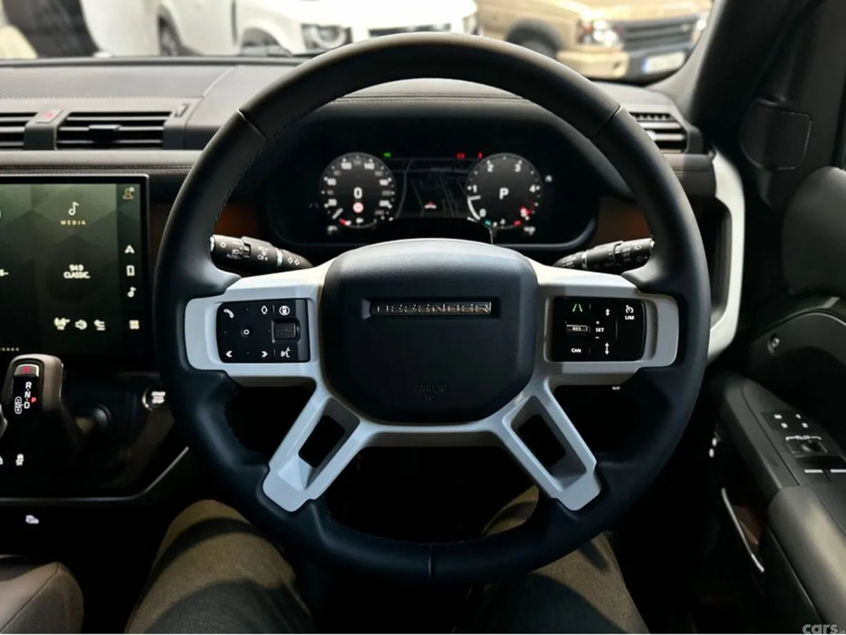 Land Rover Defender SUV, Diesel, 2026, Green