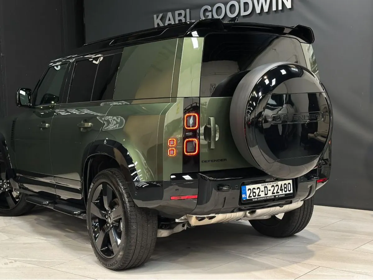 Land Rover Defender SUV, Diesel, 2026, Green