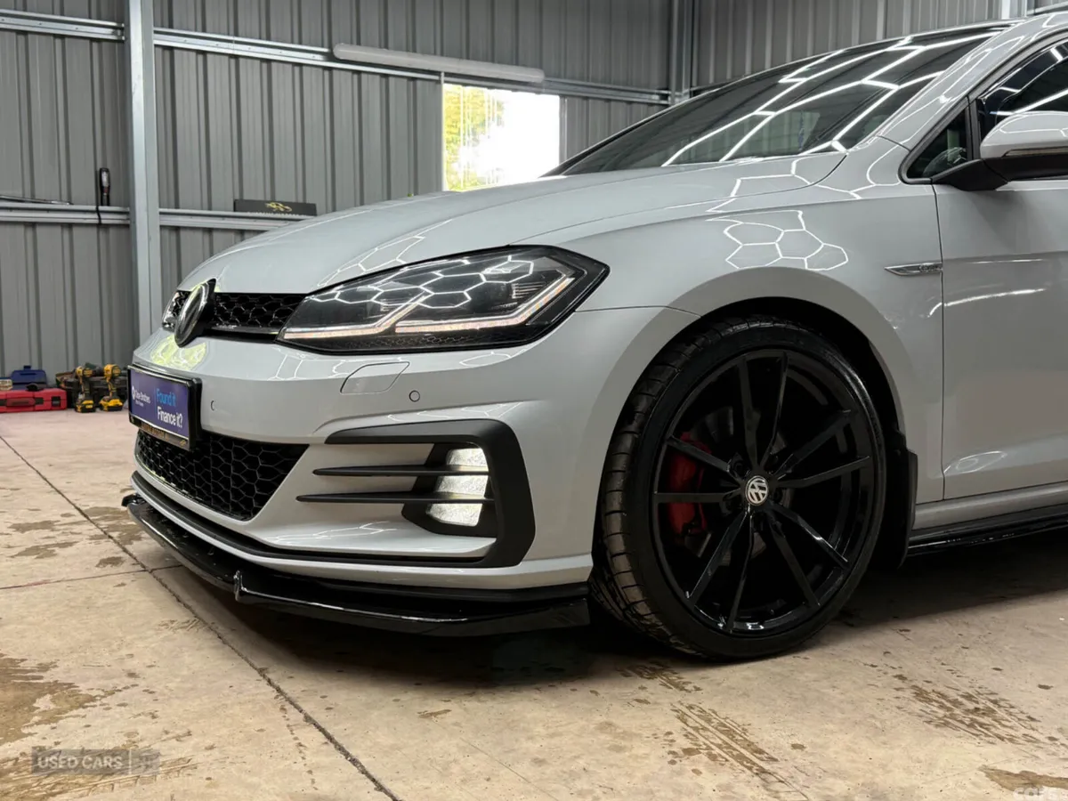 Volkswagen Golf Hatchback, Diesel, 2017, Silver