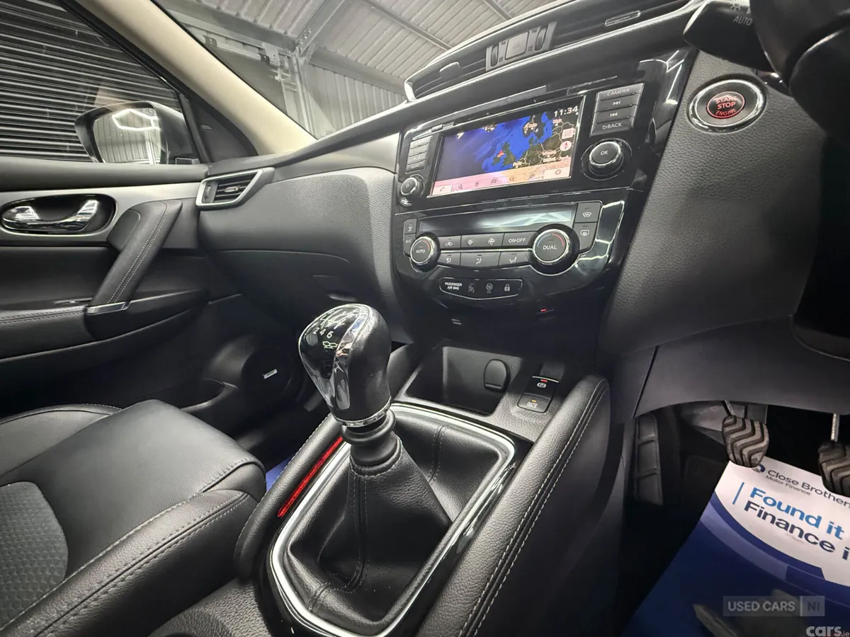 Nissan Qashqai SUV, Diesel, 2019, Blue