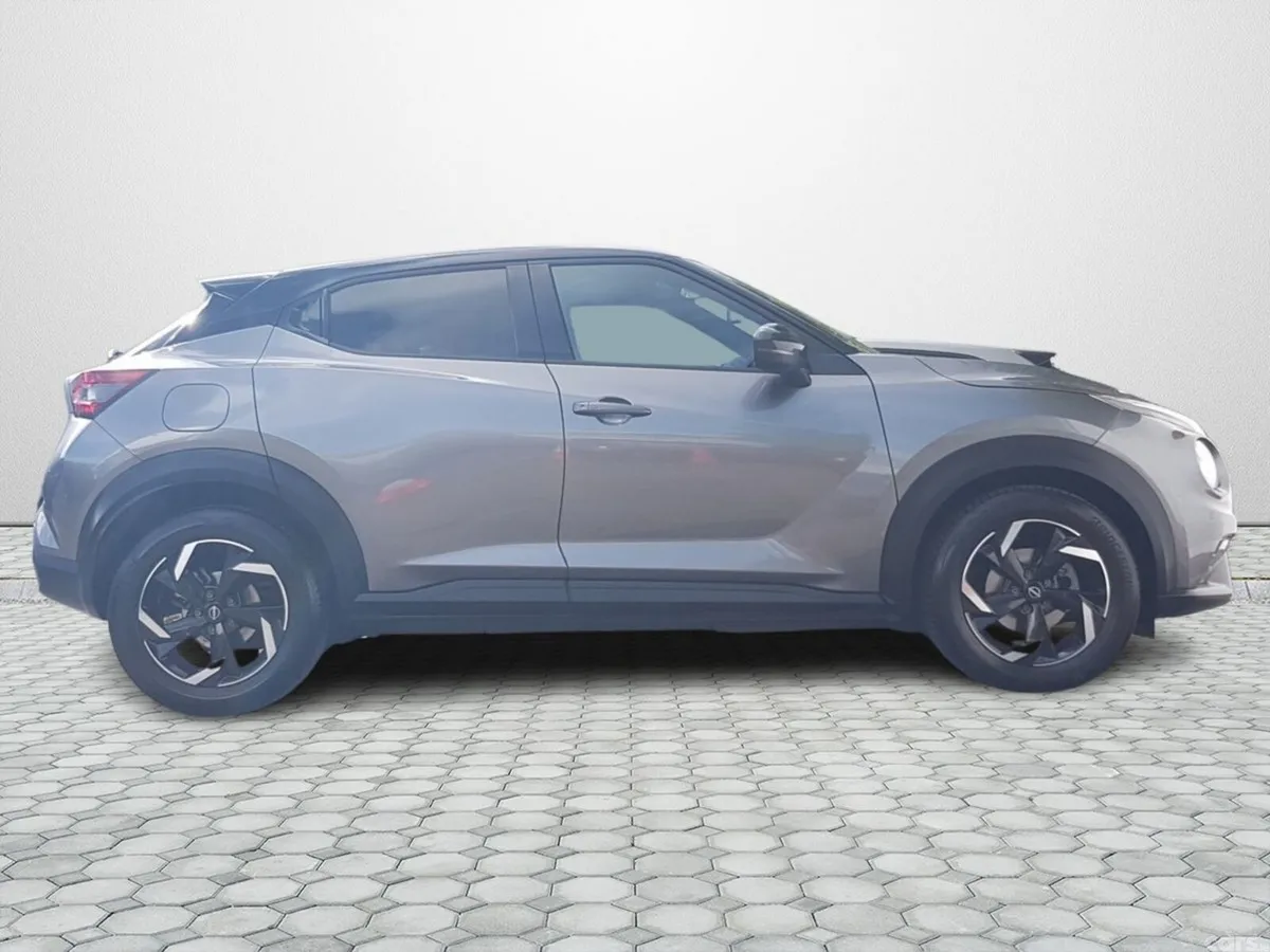 Nissan Juke SUV, Petrol Hybrid, 2024, Grey