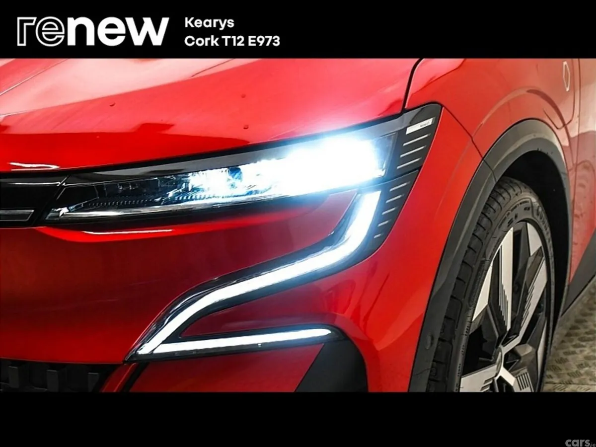 Renault Megane E-Tech SUV, Electric, 2023, Red