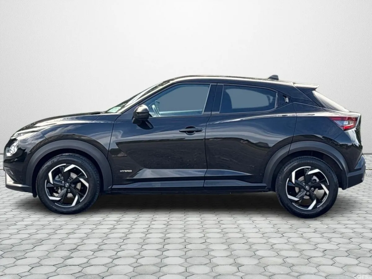 Nissan Juke SUV, Petrol Hybrid, 2024, Black