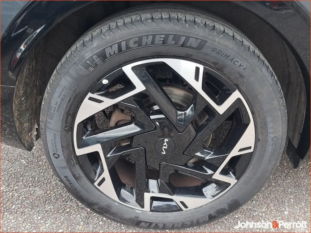 Kia Sportage SUV, Diesel Hybrid, 2024, Grey