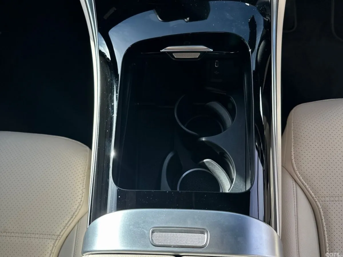 Mercedes-Benz GLC SUV, Diesel, 2023, Blue