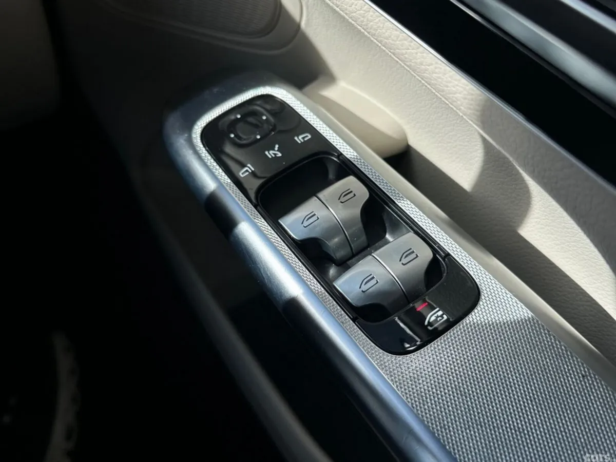 Mercedes-Benz GLC SUV, Diesel, 2023, Blue