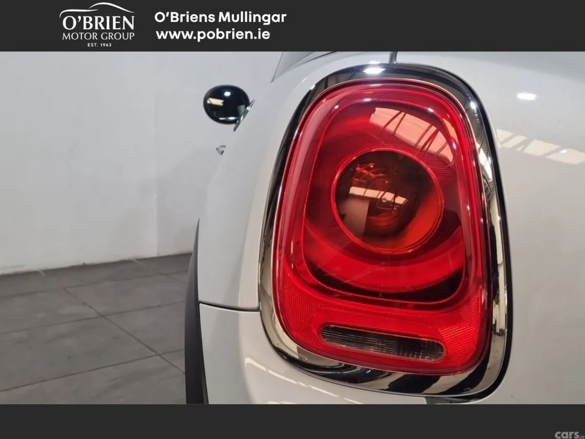 Mini Cooper Hatchback, Electric, 2022, White