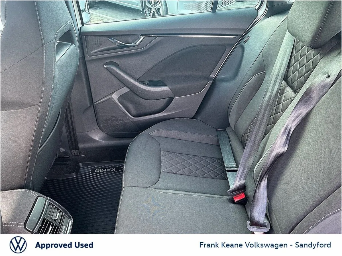 Skoda Kamiq Hatchback, Petrol, 2023, White