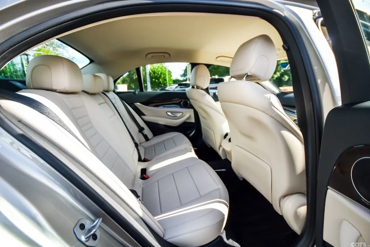 Mercedes-Benz E-Class Saloon, Diesel Hybrid, 2023, Silver