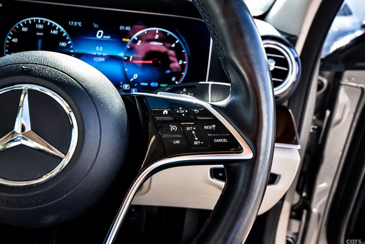 Mercedes-Benz E-Class Saloon, Diesel Hybrid, 2023, Silver