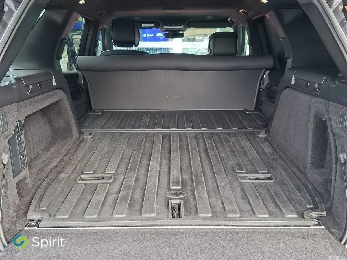 Land Rover Discovery SUV, Diesel, 2022, Grey