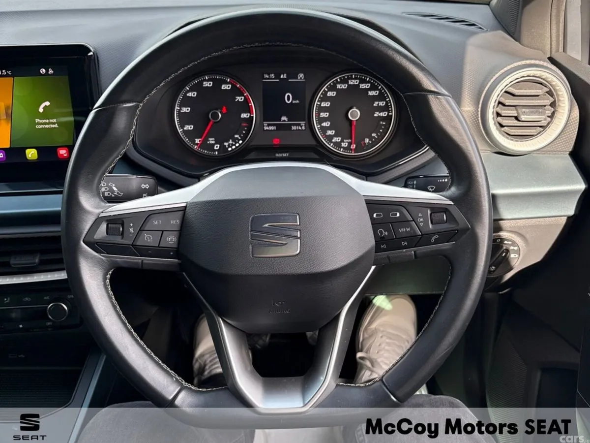 SEAT Arona SUV, Petrol, 2023, Silver