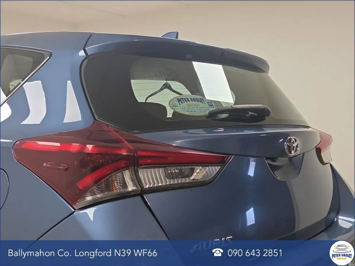 Toyota Auris Hatchback, Diesel, 2017, Blue