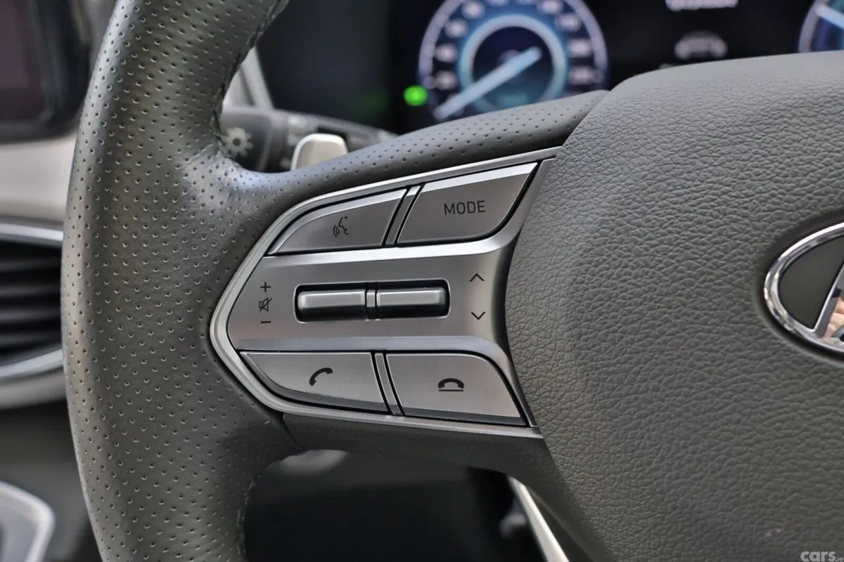 Hyundai Santa Fe SUV, Petrol Plug-in Hybrid, 2022, Blue