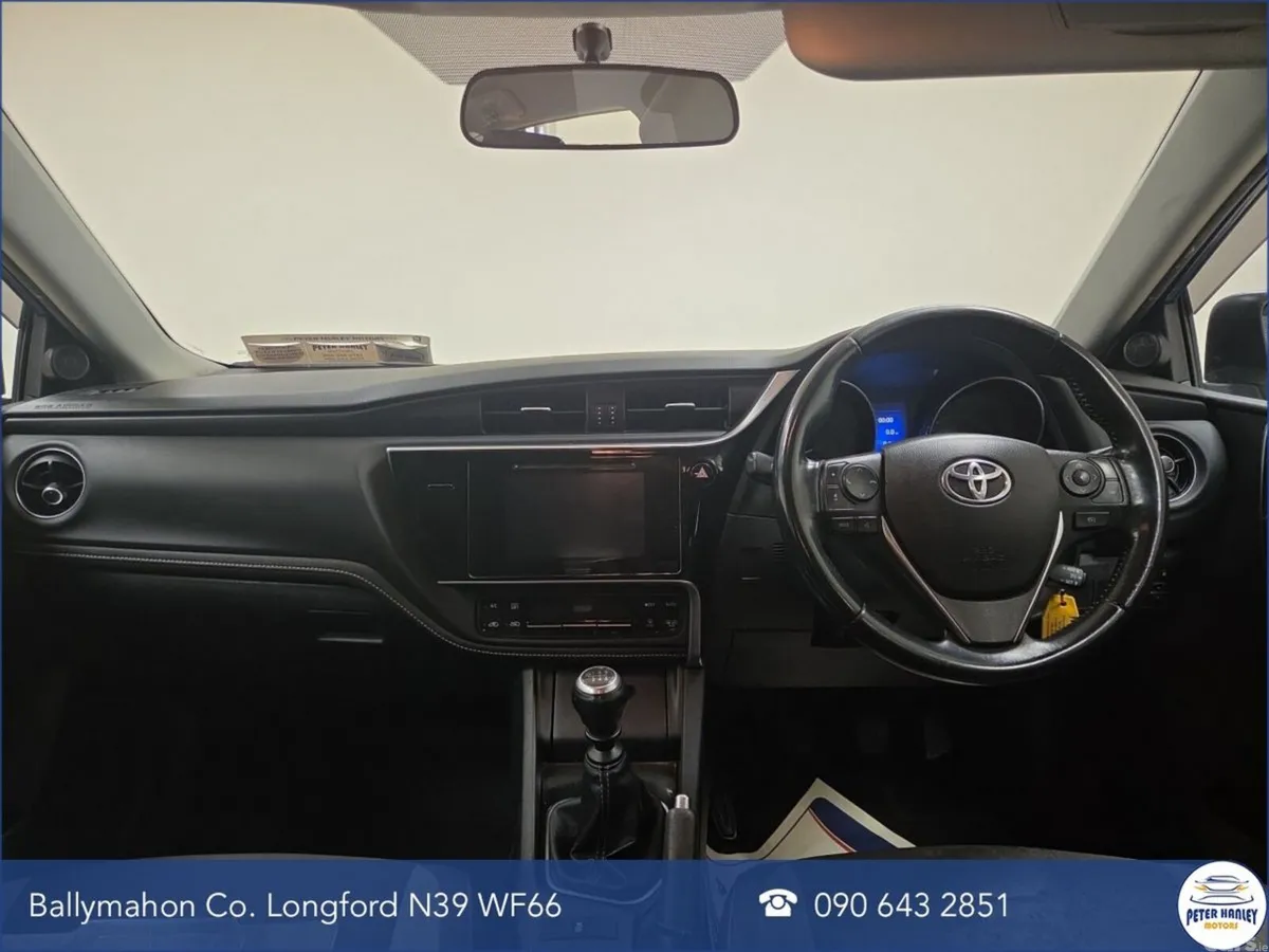 Toyota Auris Hatchback, Diesel, 2016, Blue
