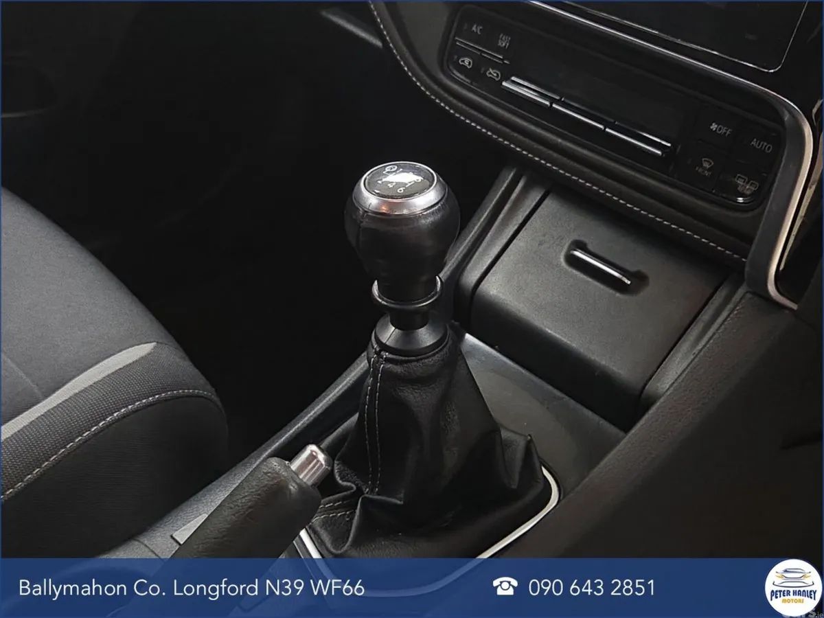 Toyota Auris Hatchback, Diesel, 2016, Blue